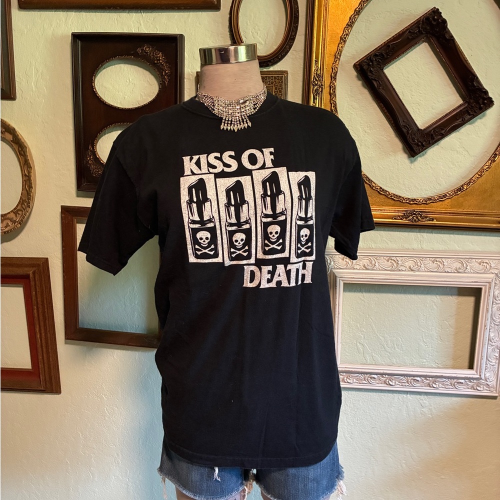 Kiss of Death Rip Off Tee - Black Flag Bars